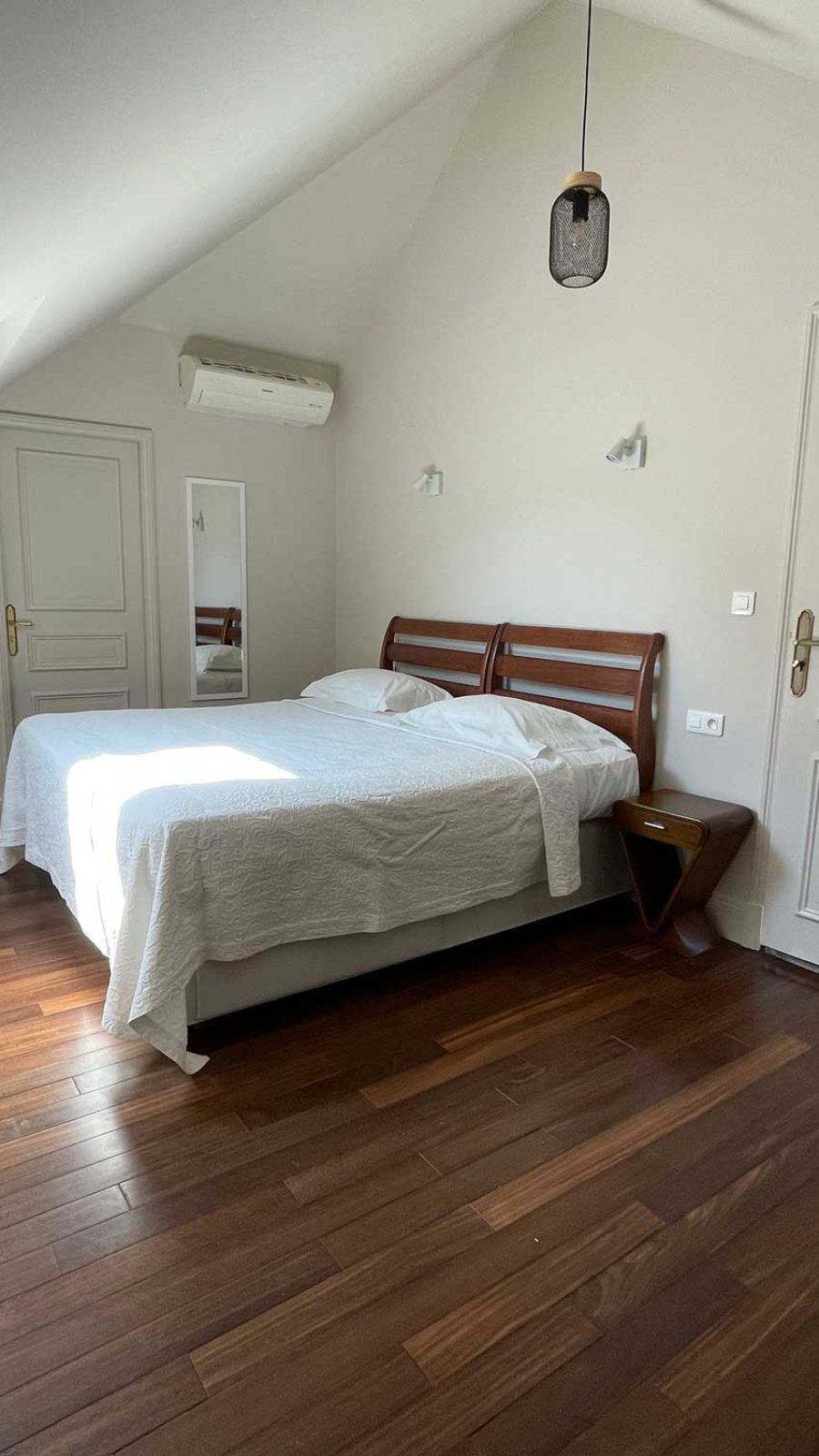 parc-suite-Bed-180cm