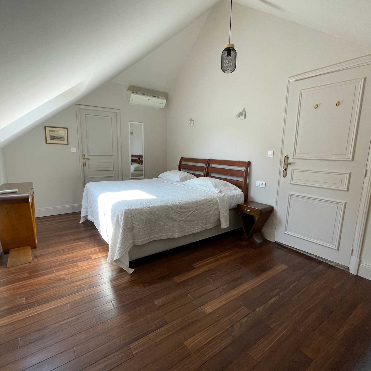 parc-suite-Bed-180cm