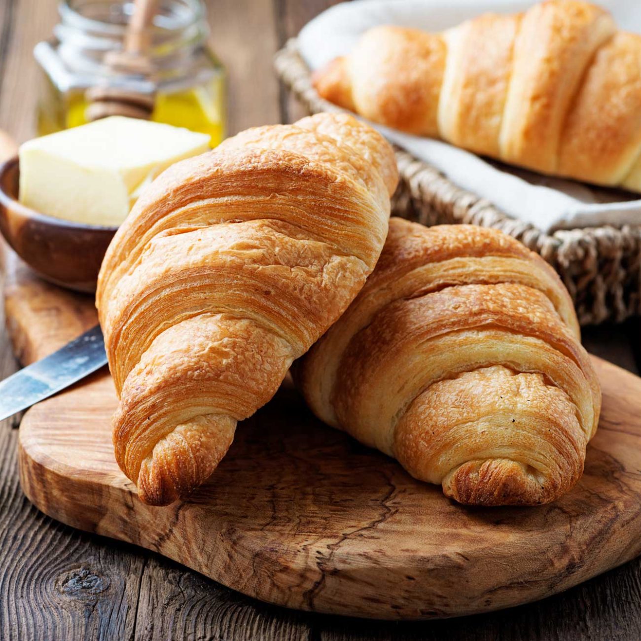 the-parc-place-breakfast-croissants